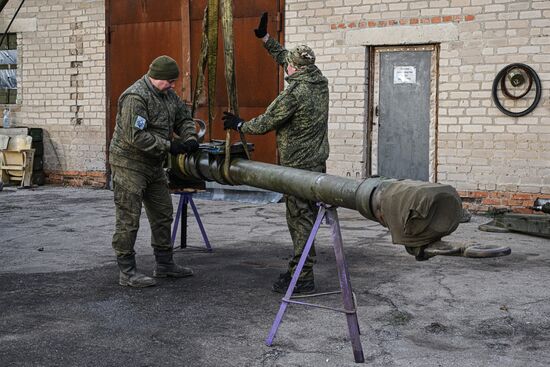 Russia Ukraine Military Operation Repair Battalion