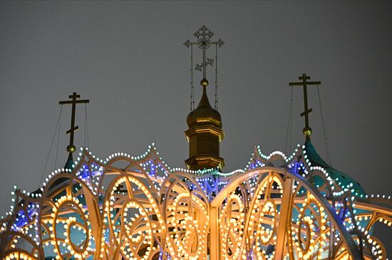 Russia New Year Season Preparations