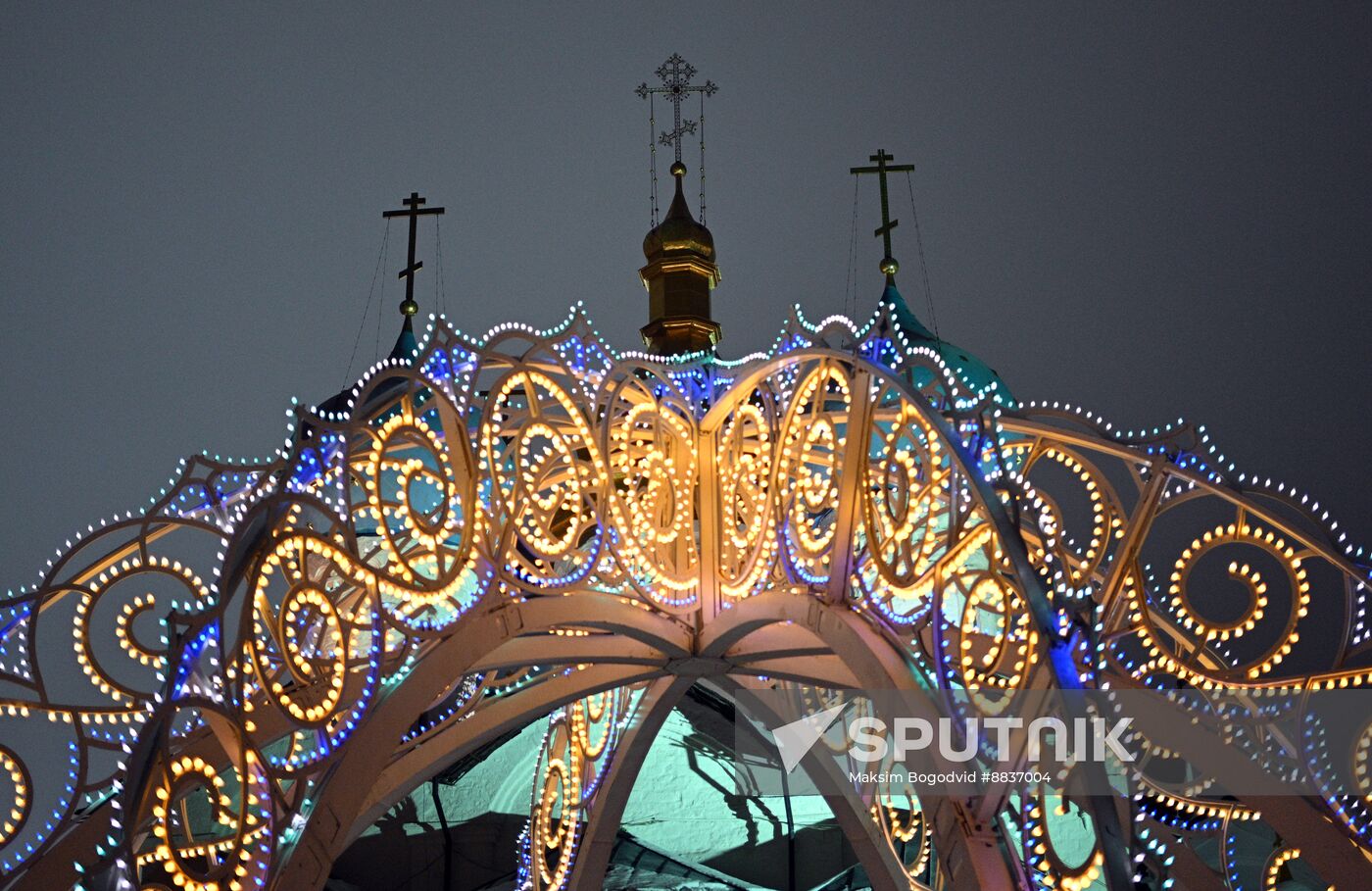 Russia New Year Season Preparations