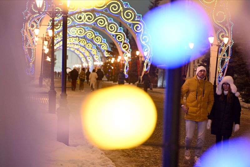 Russia New Year Season Preparations