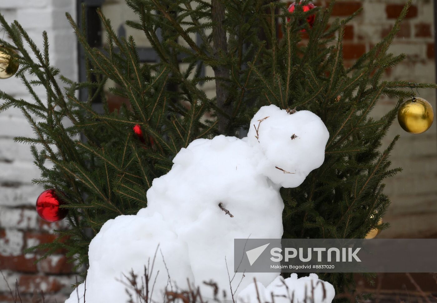 Russia New Year Season Preparations