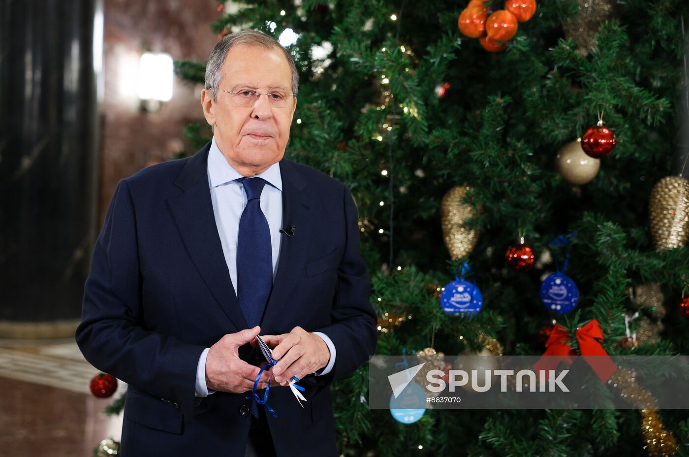 Russia Government New Year Season Charity