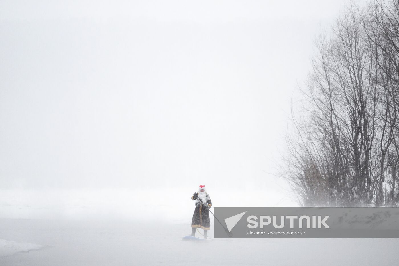 Russia New Year Season Sup Surfing