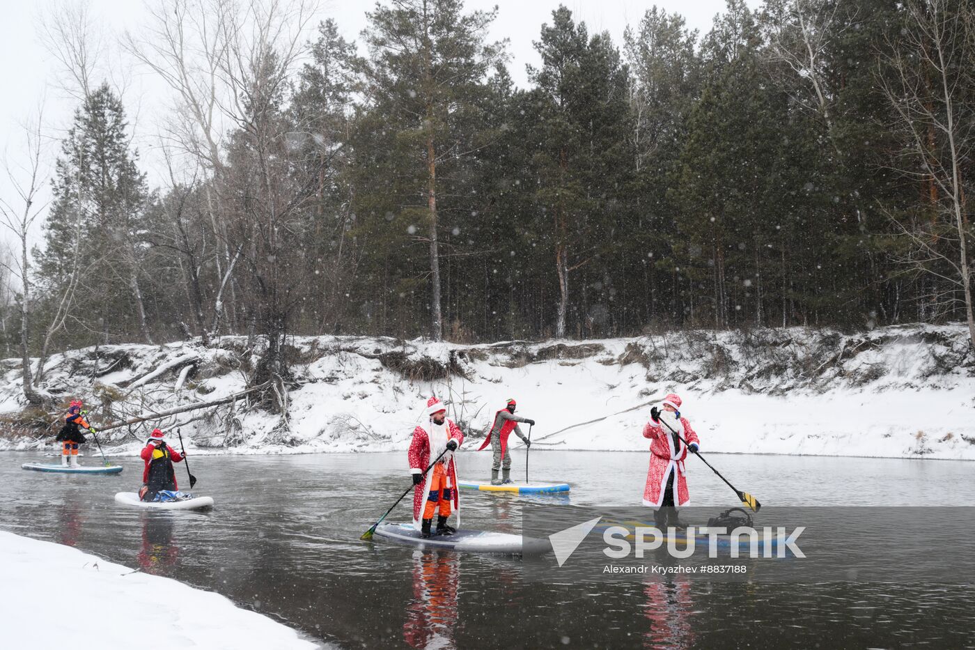 Russia New Year Season Sup Surfing