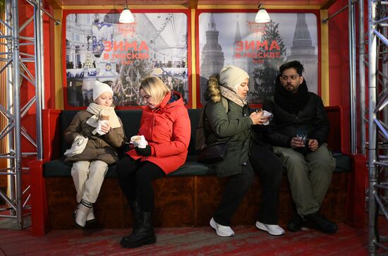 Russia New Year Season Preparations