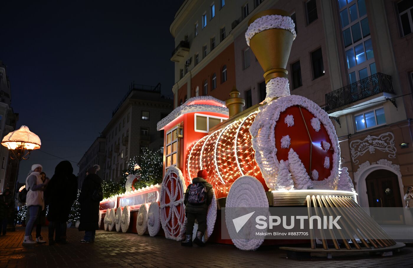 Russia New Year Season Preparations