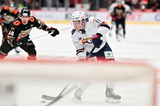 Russia Ice Hockey Kontinental League Avangard - Metallurg