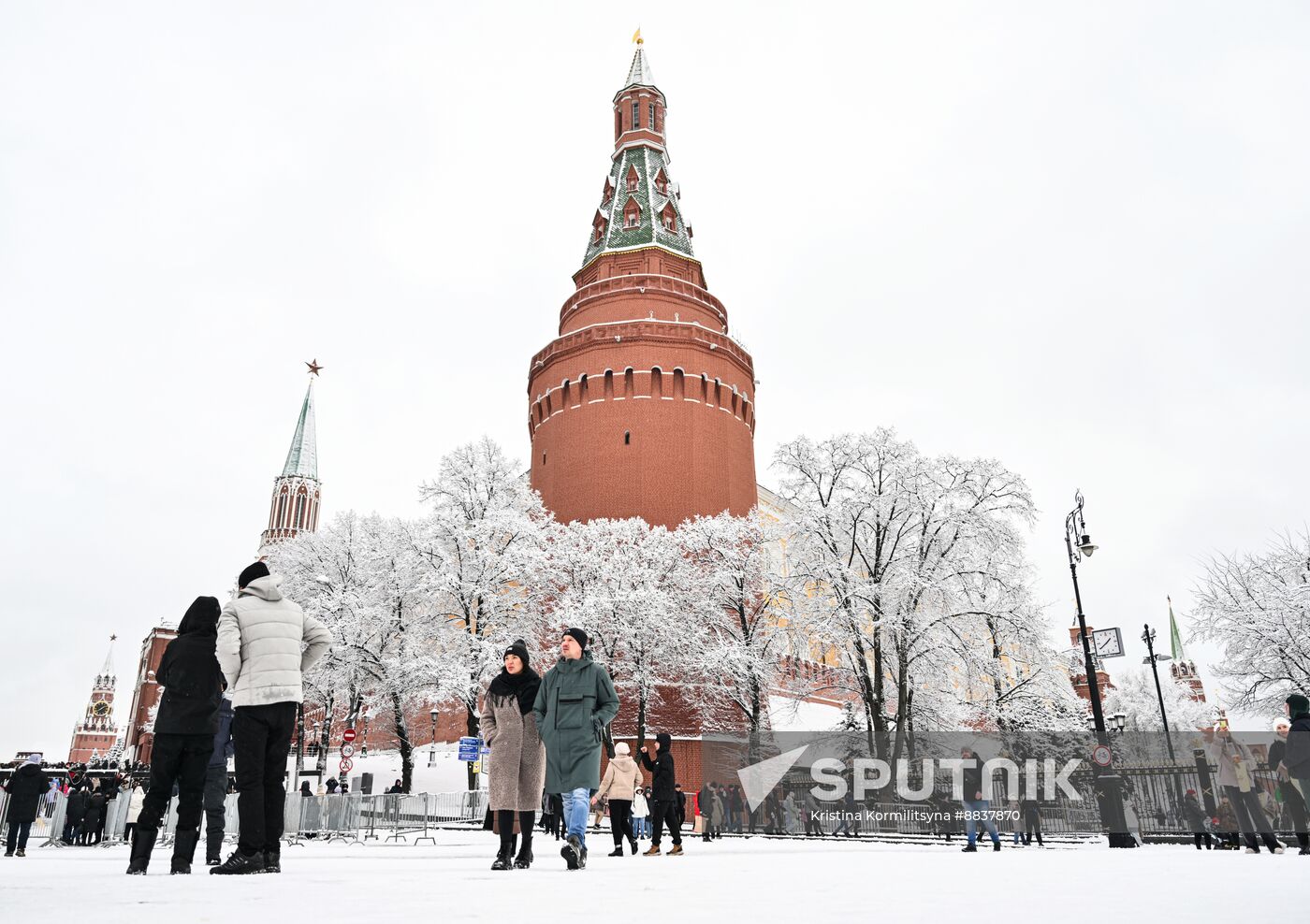 Russia New Year Season Preparations