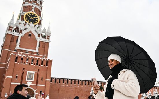 Russia New Year Season Preparations