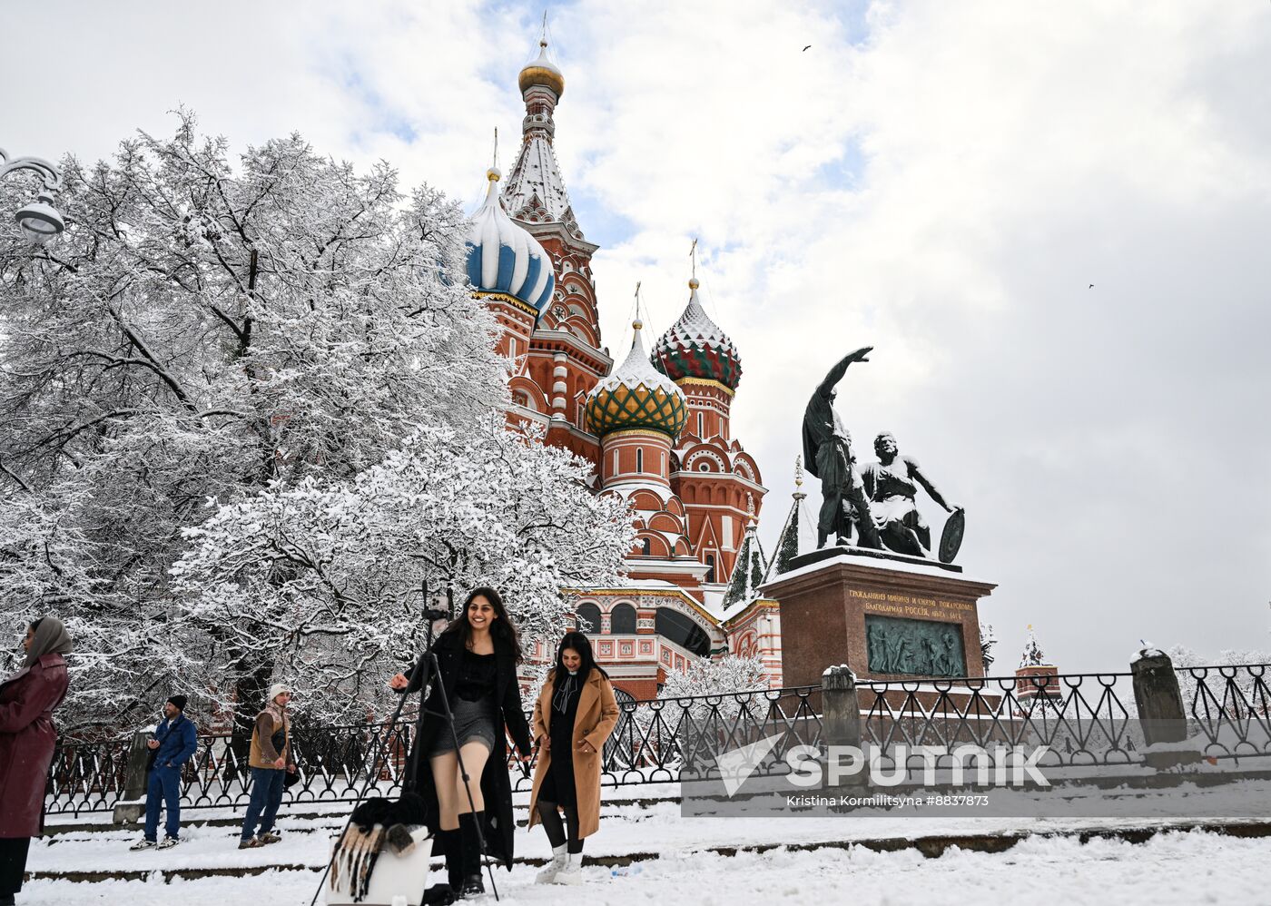 Russia New Year Season Preparations