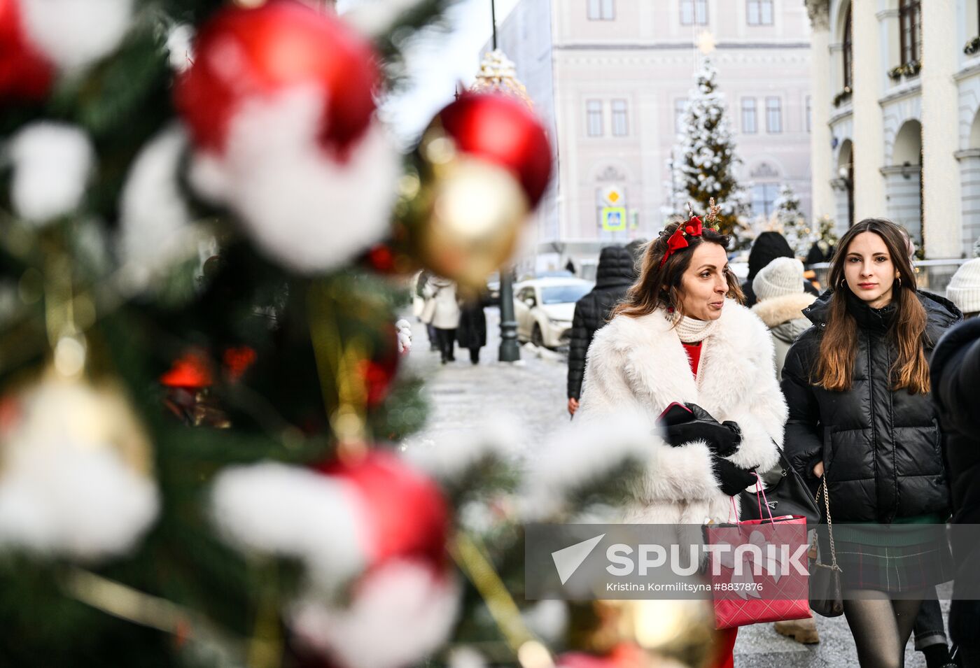 Russia New Year Season Preparations