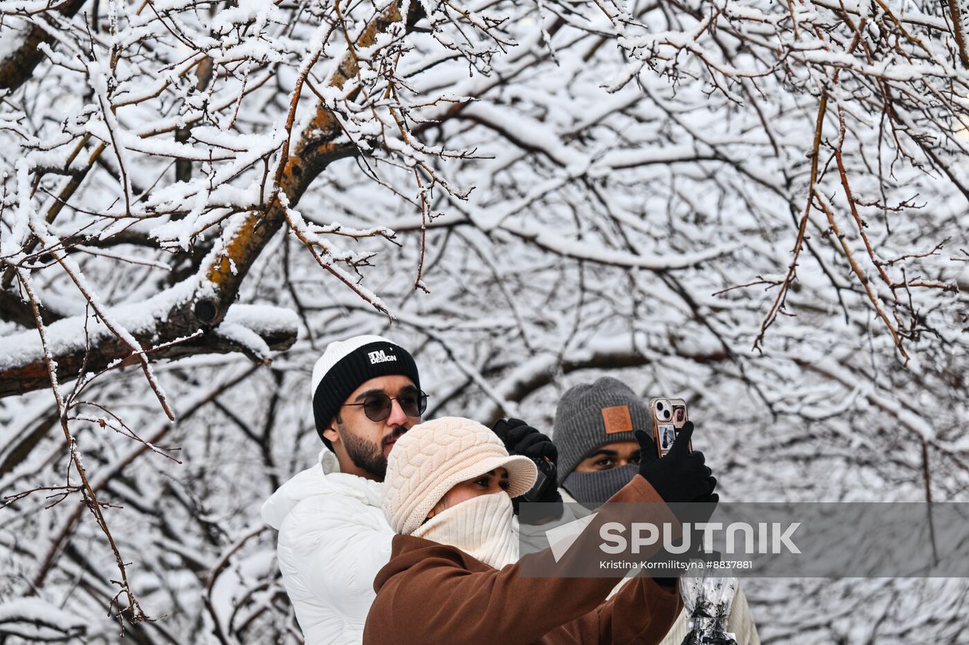 Russia New Year Season Preparations