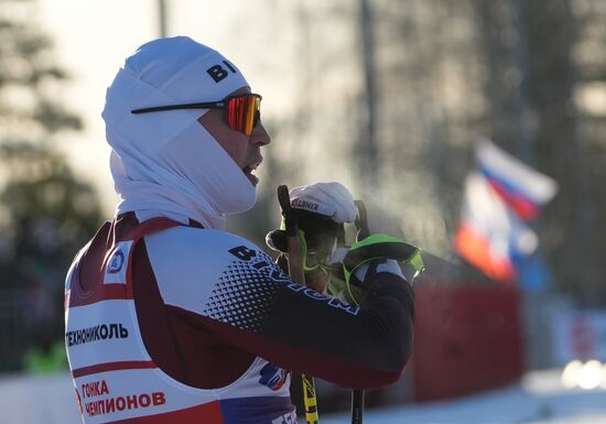 Russia Skiing Champions Race