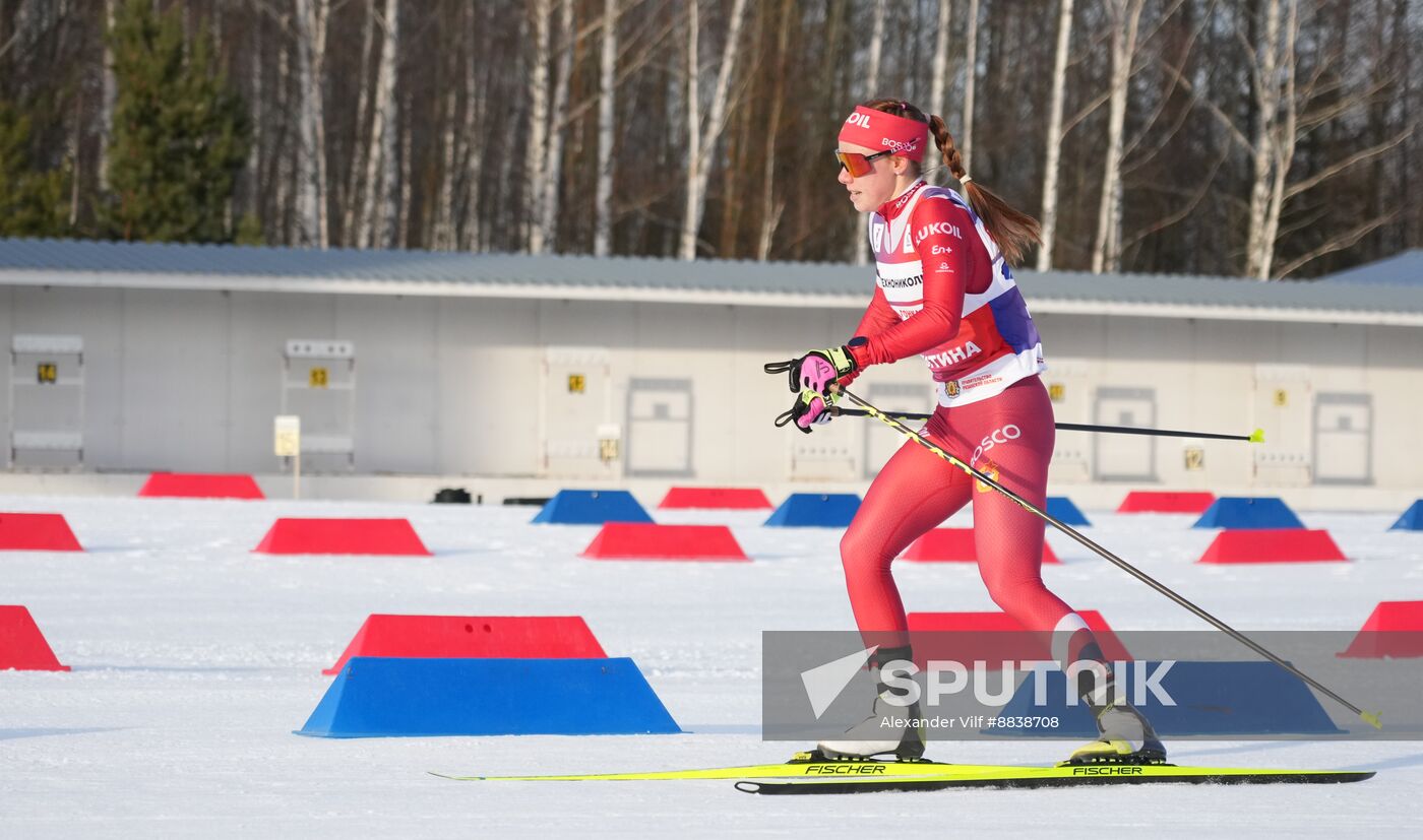 Russia Skiing Champions Race