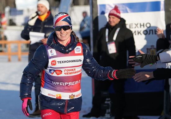 Russia Skiing Champions Race