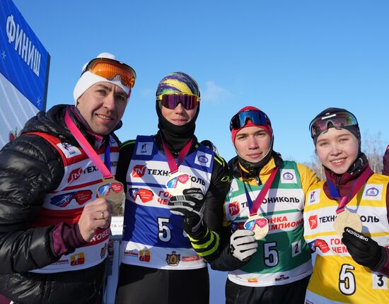 Russia Skiing Champions Race