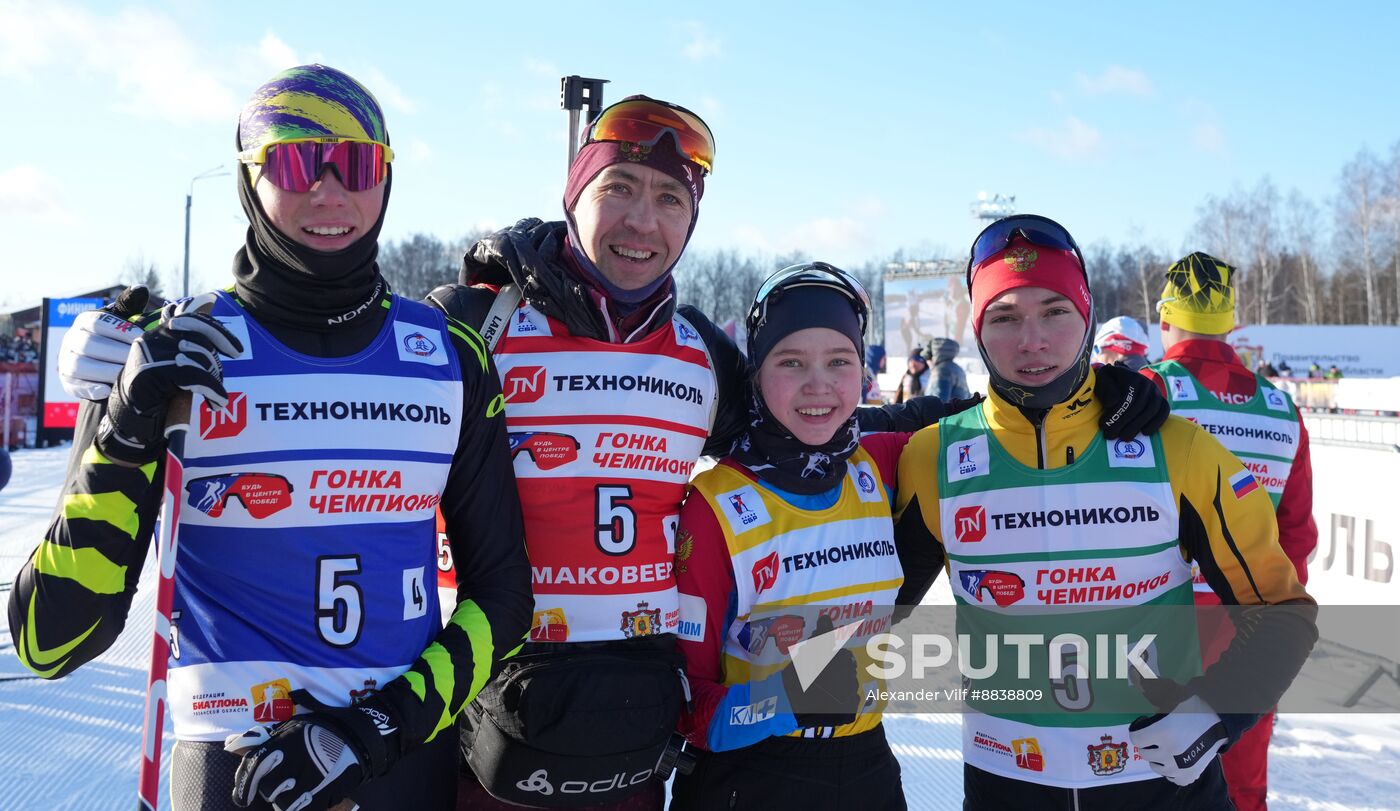 Russia Skiing Champions Race