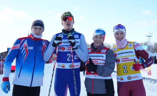 Russia Skiing Champions Race