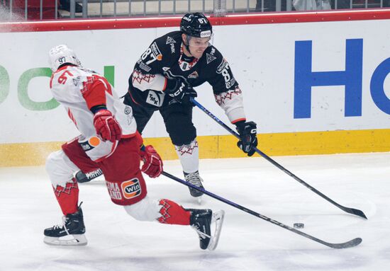 Russia Ice Hockey Kontinental League Traktor - Avtomobilist