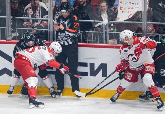 Russia Ice Hockey Kontinental League Traktor - Avtomobilist