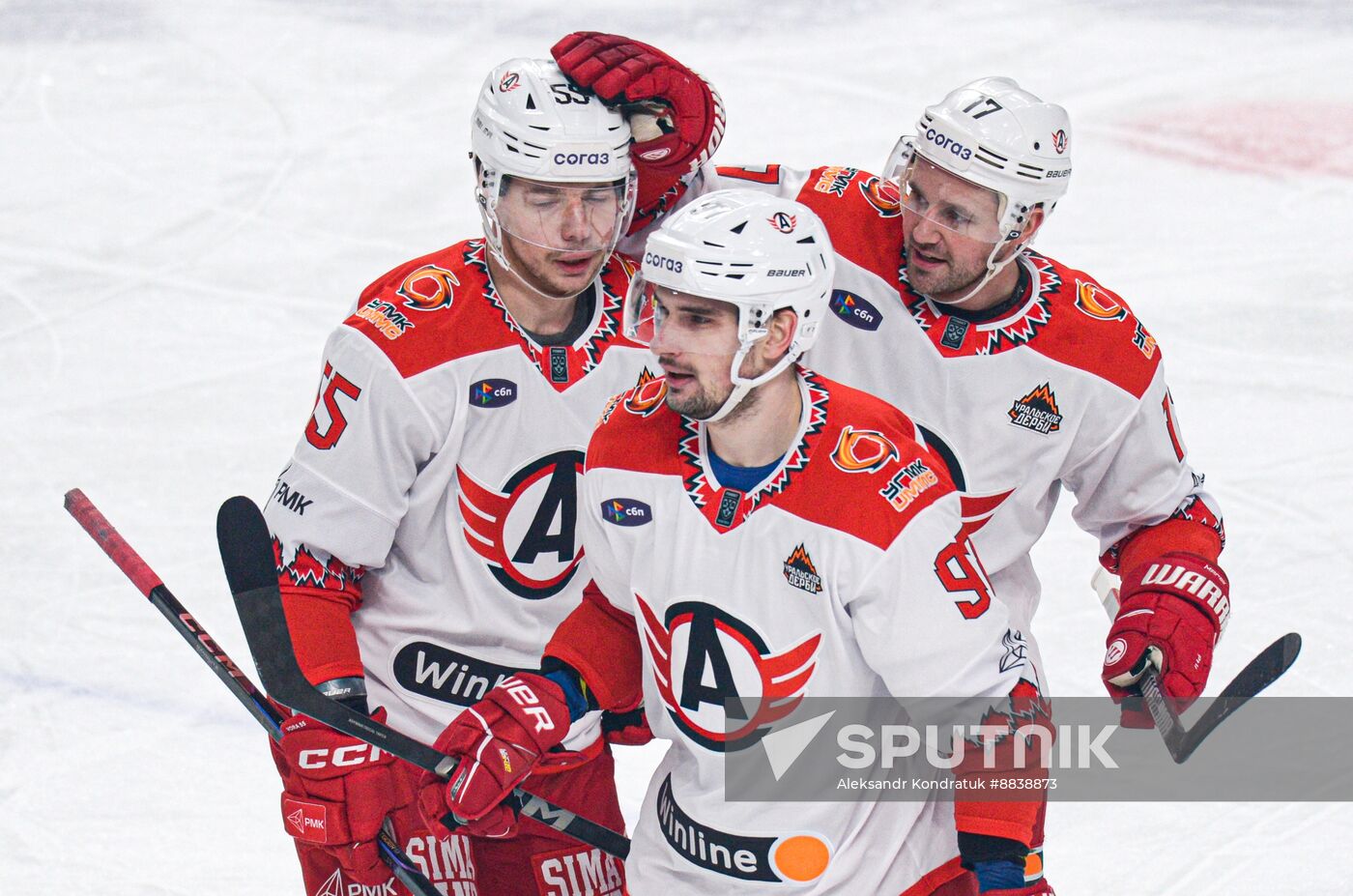 Russia Ice Hockey Kontinental League Traktor - Avtomobilist