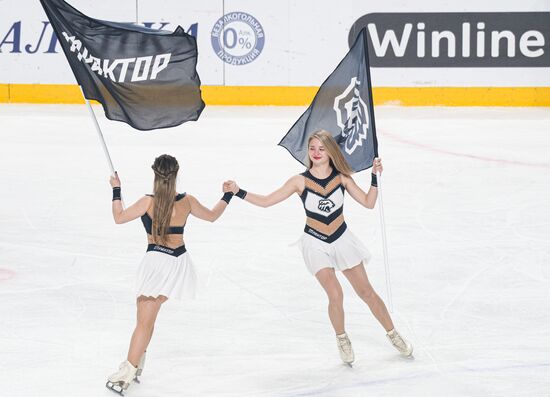 Russia Ice Hockey Kontinental League Traktor - Avtomobilist