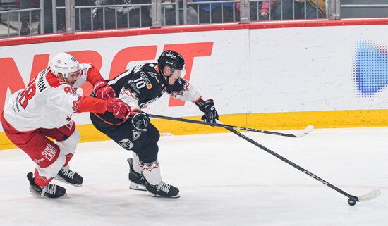 Russia Ice Hockey Kontinental League Traktor - Avtomobilist