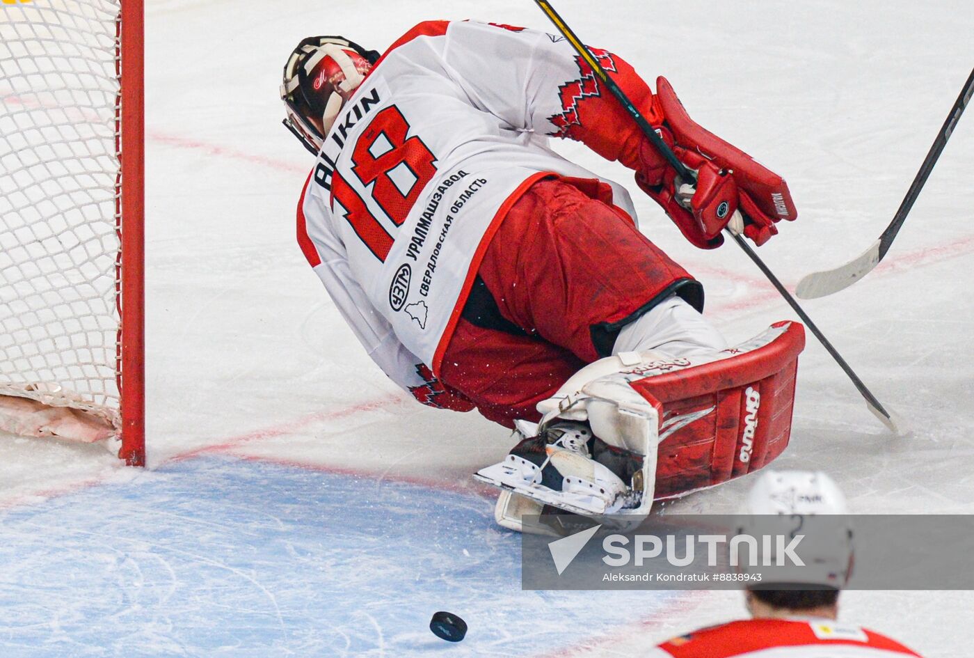 Russia Ice Hockey Kontinental League Traktor - Avtomobilist