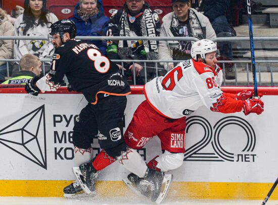 Russia Ice Hockey Kontinental League Traktor - Avtomobilist