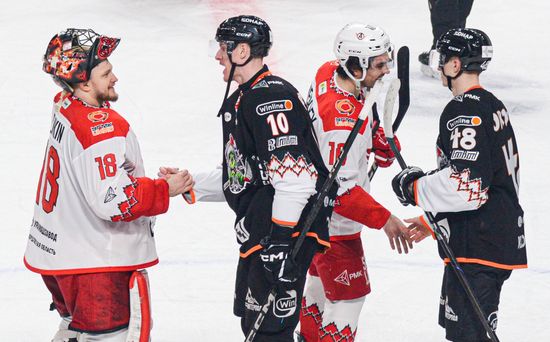 Russia Ice Hockey Kontinental League Traktor - Avtomobilist