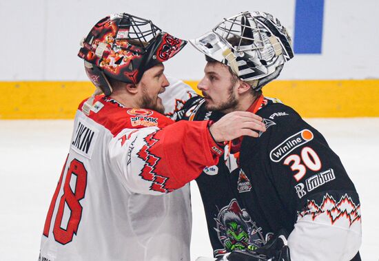 Russia Ice Hockey Kontinental League Traktor - Avtomobilist