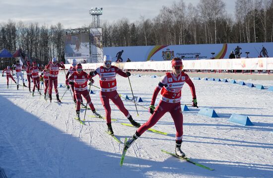 Russia Skiing Champions Race