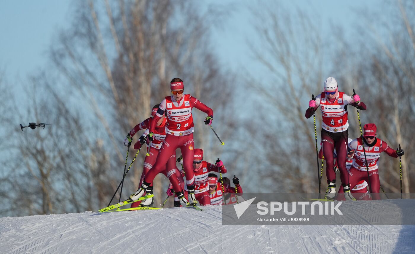 Russia Skiing Champions Race