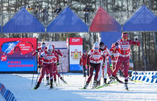 Russia Skiing Champions Race