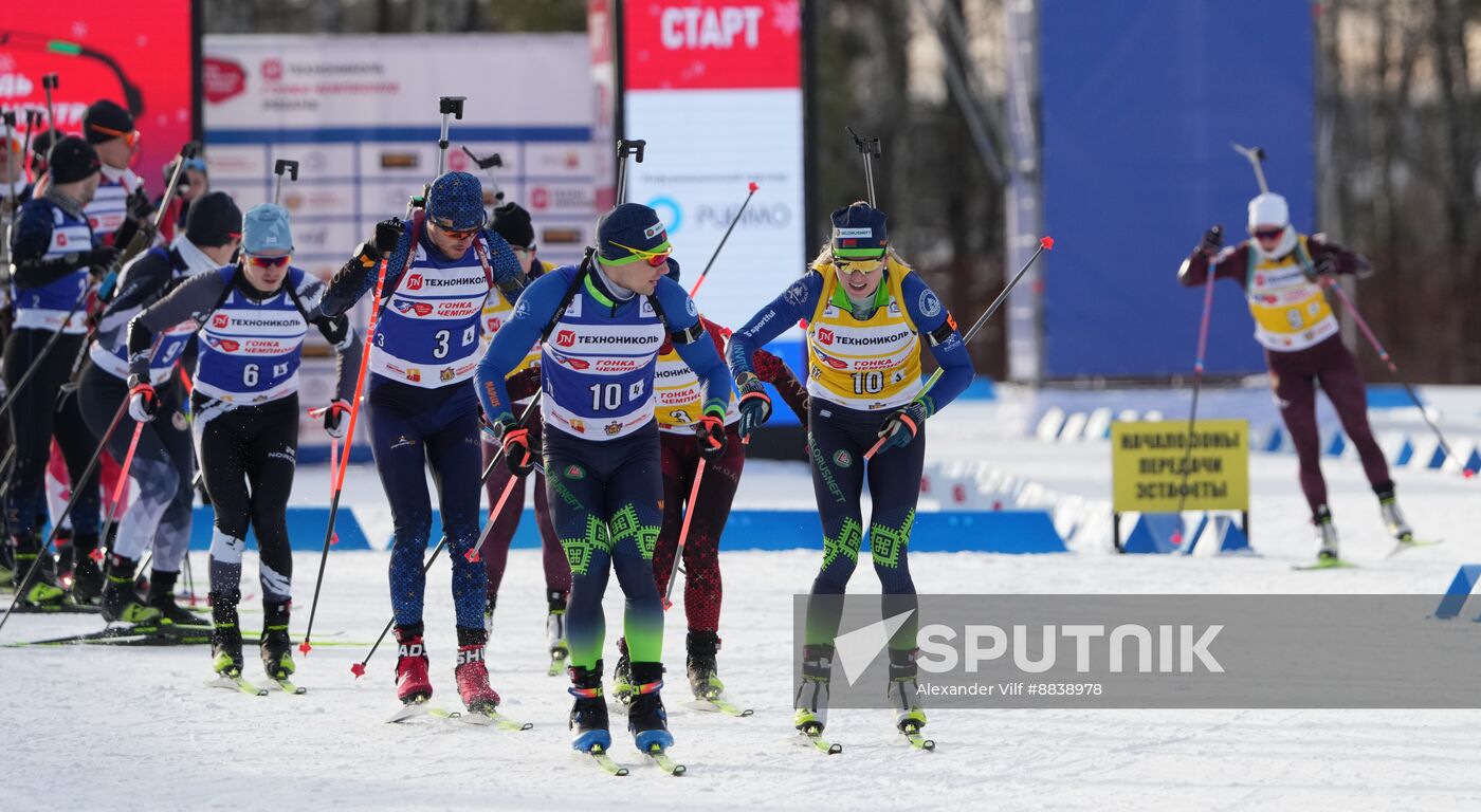 Russia Skiing Champions Race