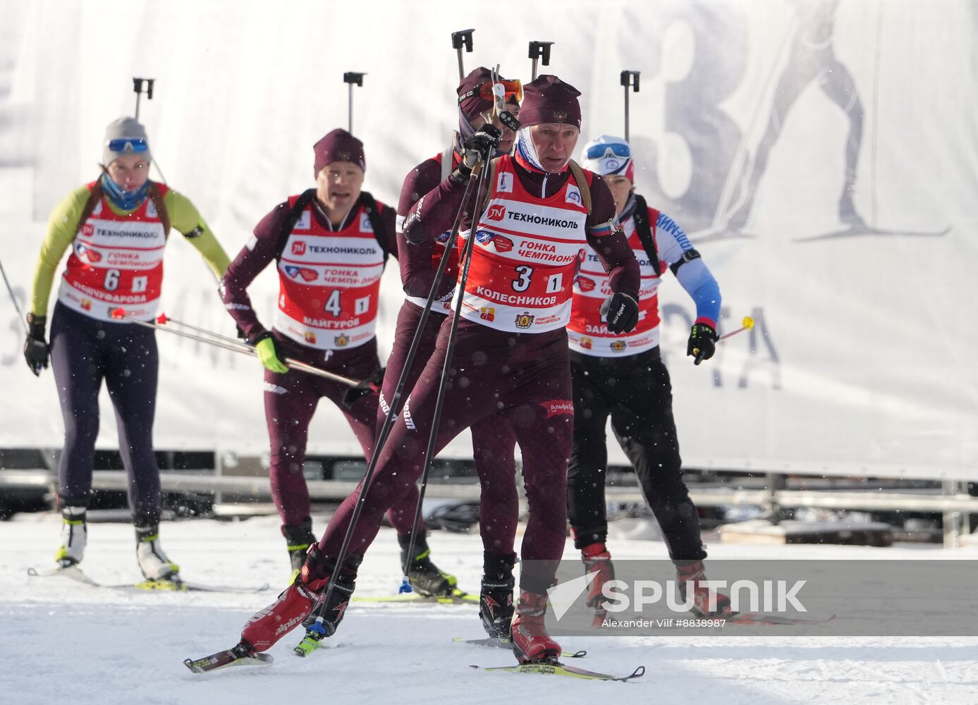 Russia Skiing Champions Race