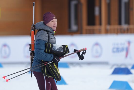 Russia Skiing Champions Race