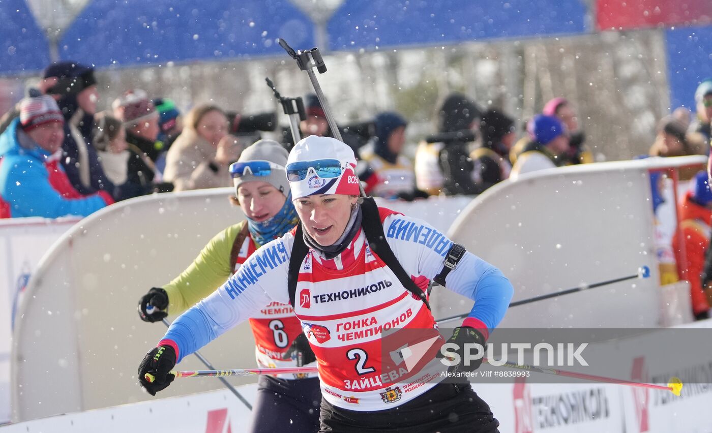 Russia Skiing Champions Race