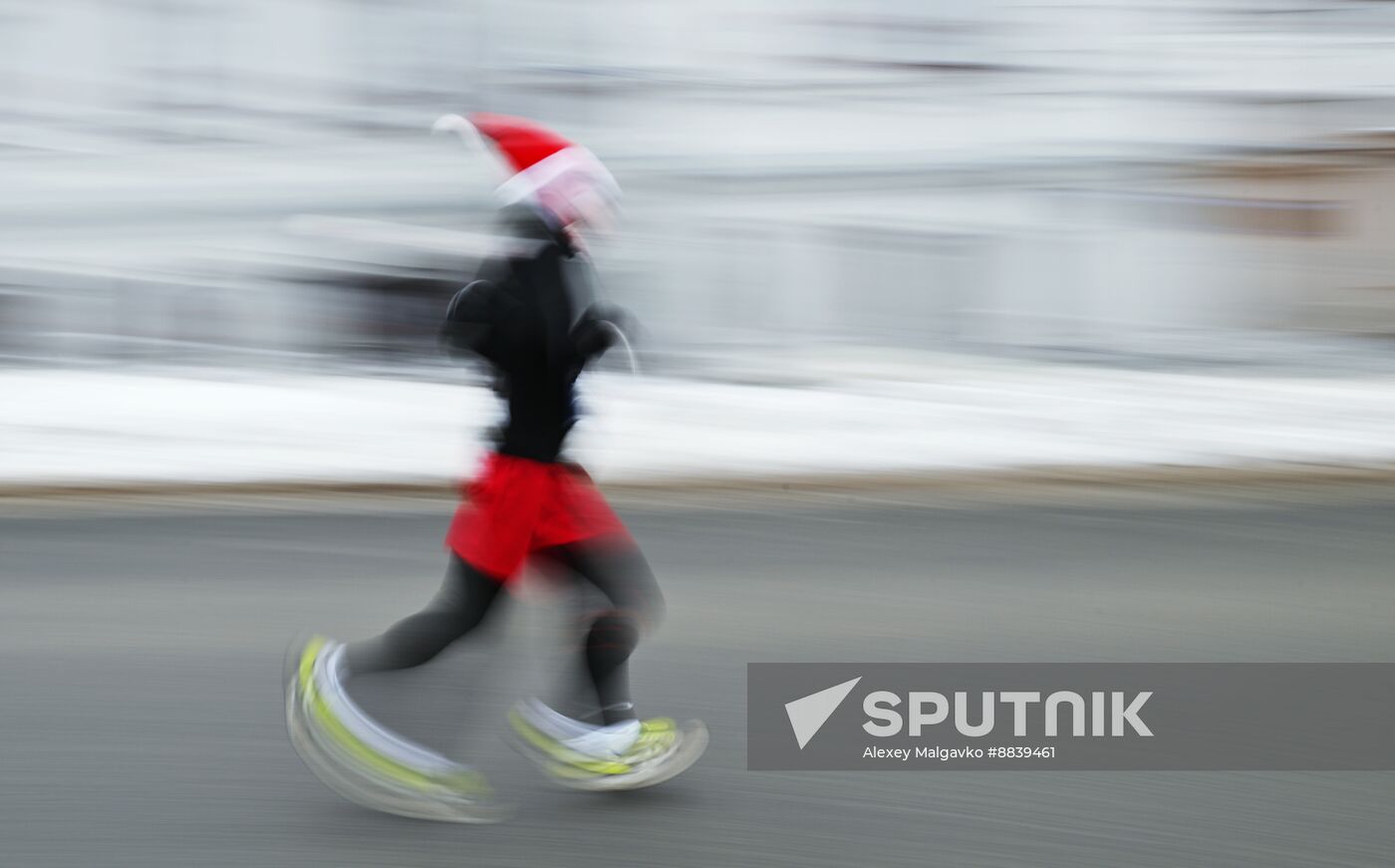 Russia Christmas Half Marathon
