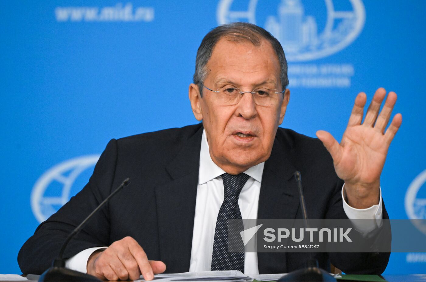 Russia Foreign Minister News Conference