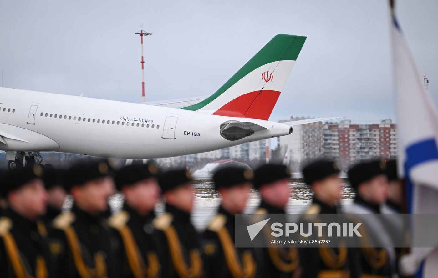 Russia Iran Arrival