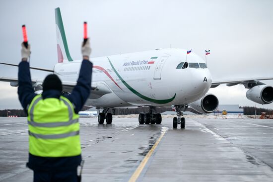 Russia Iran Arrival