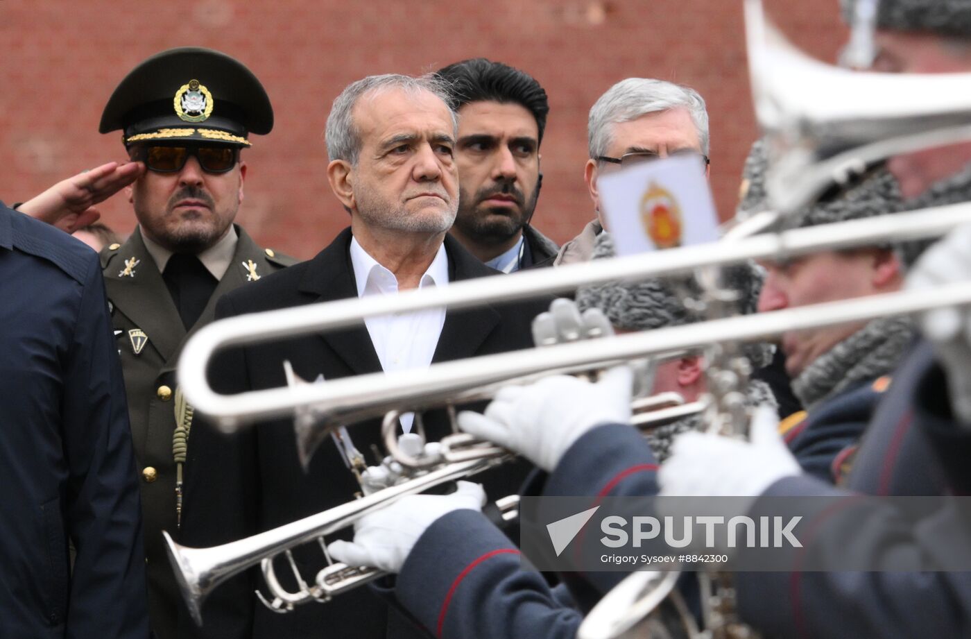 Russia Iran Wreath Laying