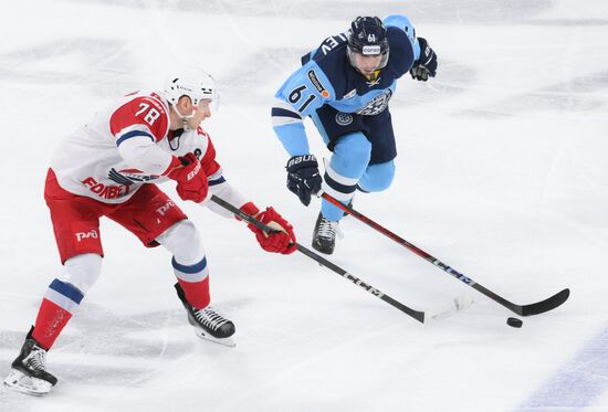 Russia Ice Hockey Kontinental League Sibir - Lokomotiv