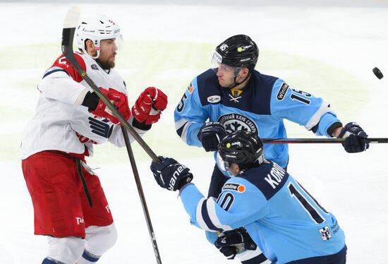 Russia Ice Hockey Kontinental League Sibir - Lokomotiv