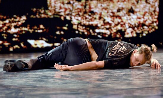 Russia Ballet Modern Choreography Rehearsal