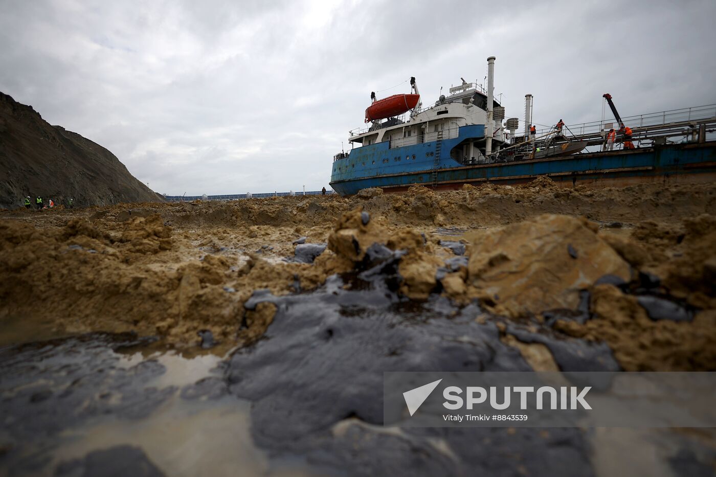 Russia Tankers Crash Aftermath