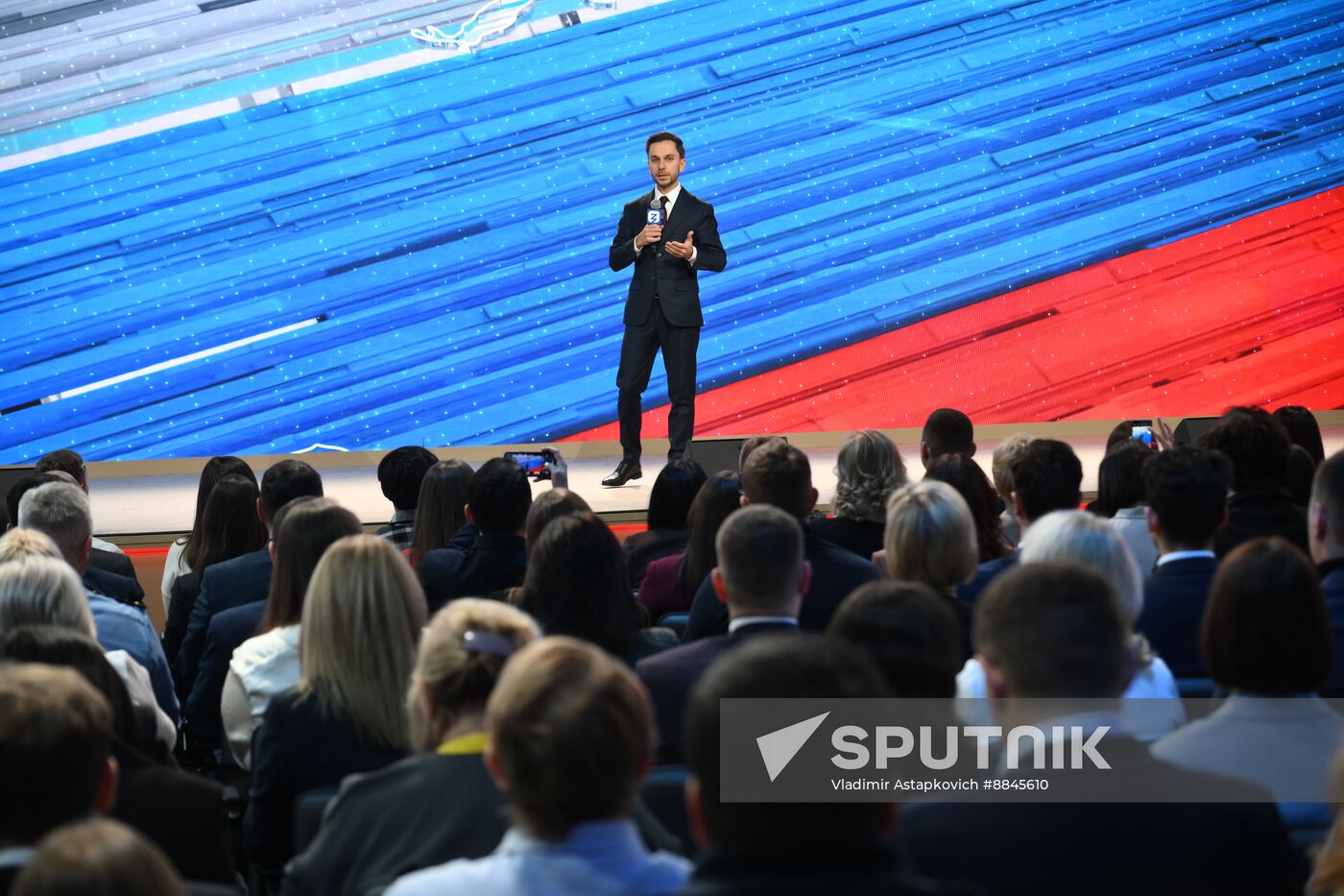 Russia Znaniye Forum
