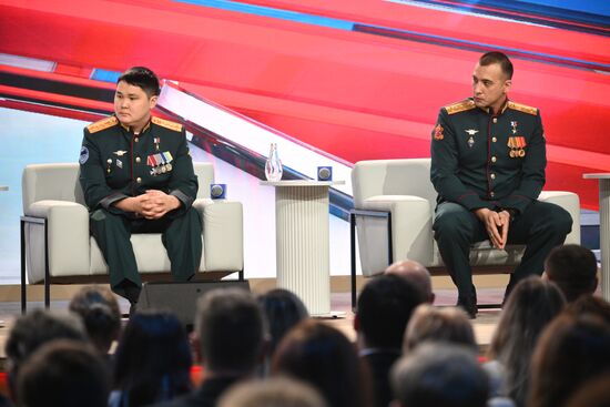 Russia Znaniye Forum