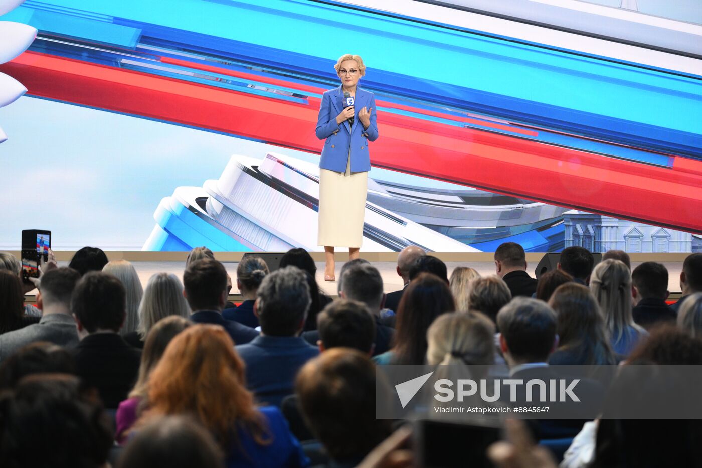 Russia Znaniye Forum